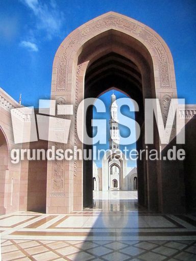 262 Sultan Qaboos Grand Moschee.JPG